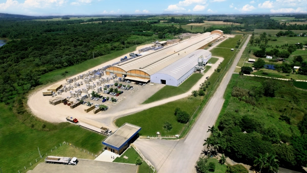 Imagem aérea fábrica Pisoforte em Criciúma-SC